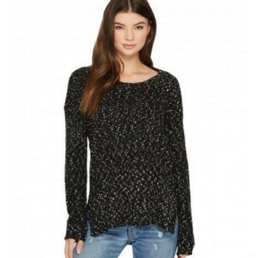 BB Dakota Women’s Black Crisscross Back Sweater